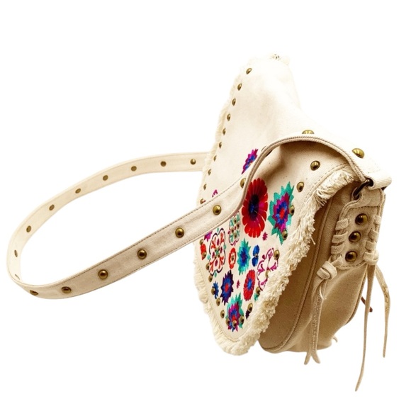 🆕{Steven-S Madden}Blume Embroidered Messenger Bag - Picture 3 of 11